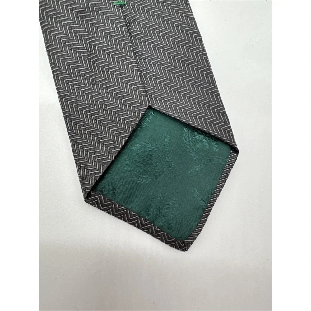 Tommy Hilfiger GRAY‎ FRONT w/ BLUE TAIL Silk 57